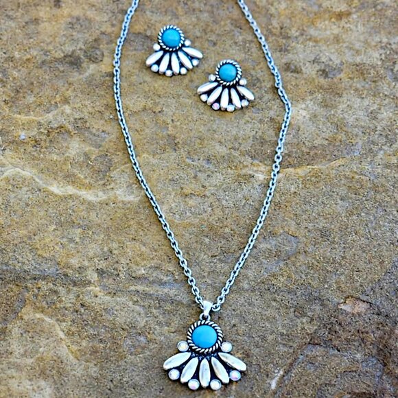 Turquoise Crystal Bling Concho Stone Necklace Earrings Western Cowgirl SET NEW - Picture 2 of 5
